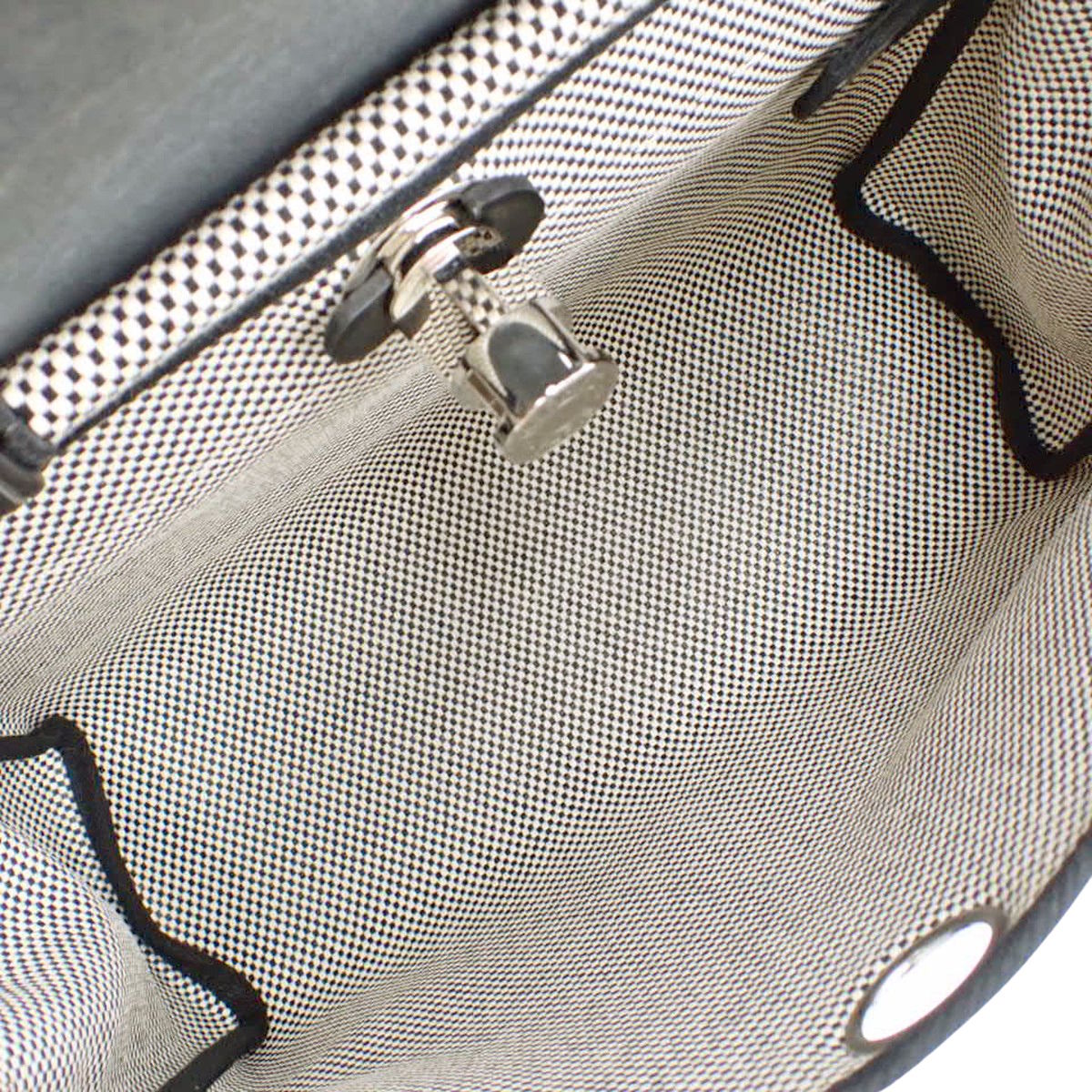 エールバッグジップPM トワルGM ヴァッシュハンター ブラック アイボリー シルバー金具 D刻印