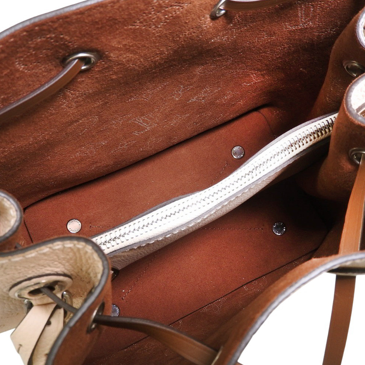 モノグラム・マヒナ ムリア クレーム M55799