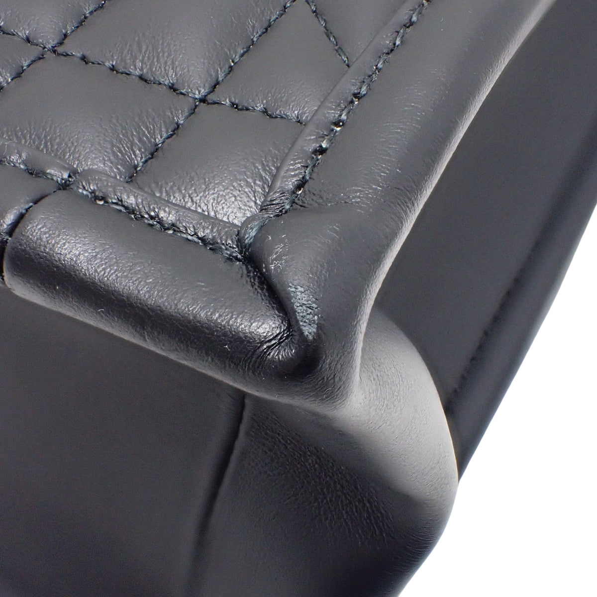 マクロカナージュ Book Tote ブックトート スモール カーフ ブラック M1325OWHP_M900