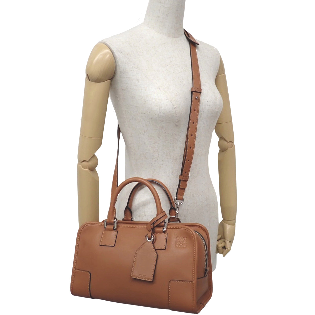 Amazona 28 Calfskin Tan Brown 352.30.N03