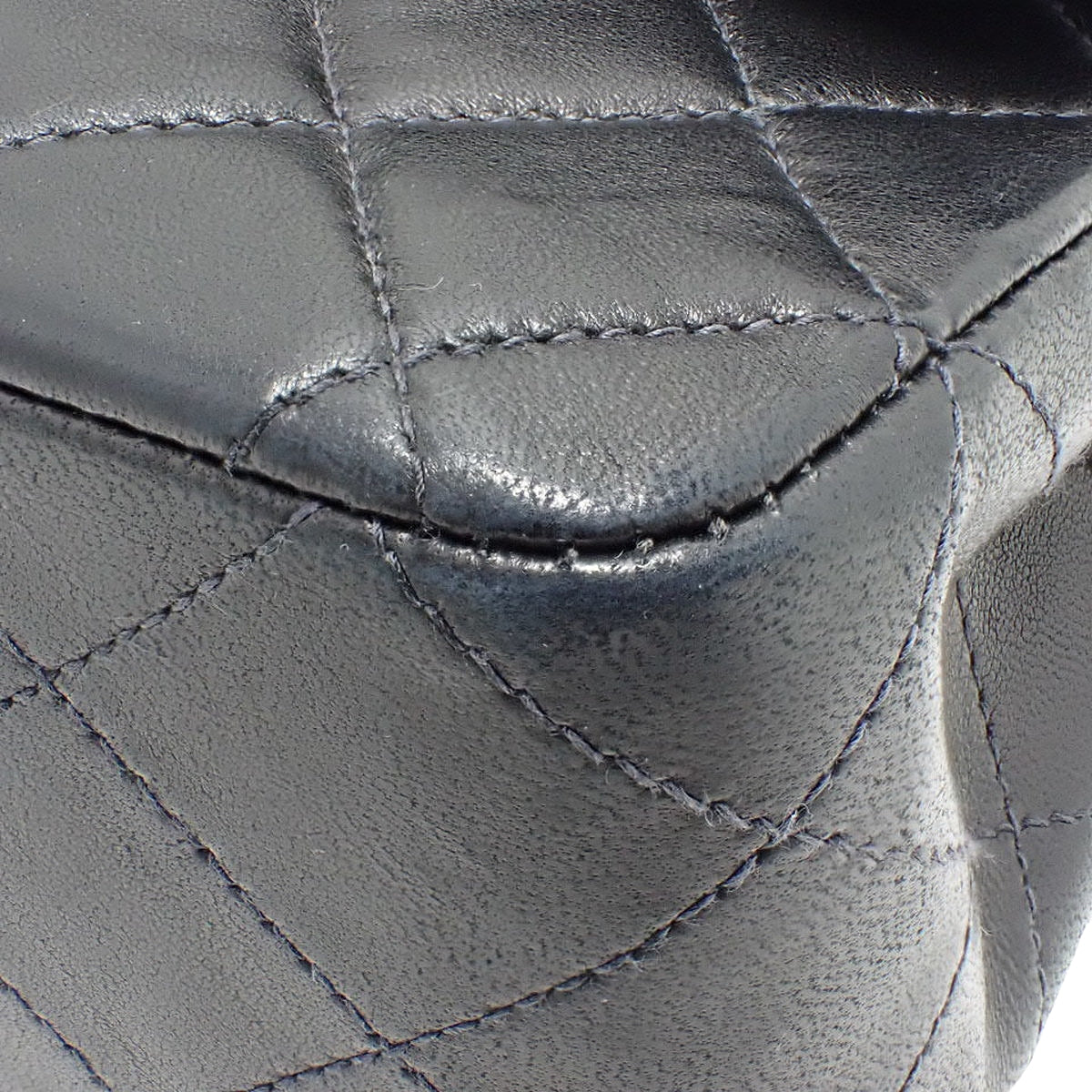 ココマーク Wフラップ25 チェーンショルダーバッグ ラムスキン ブラック A01112