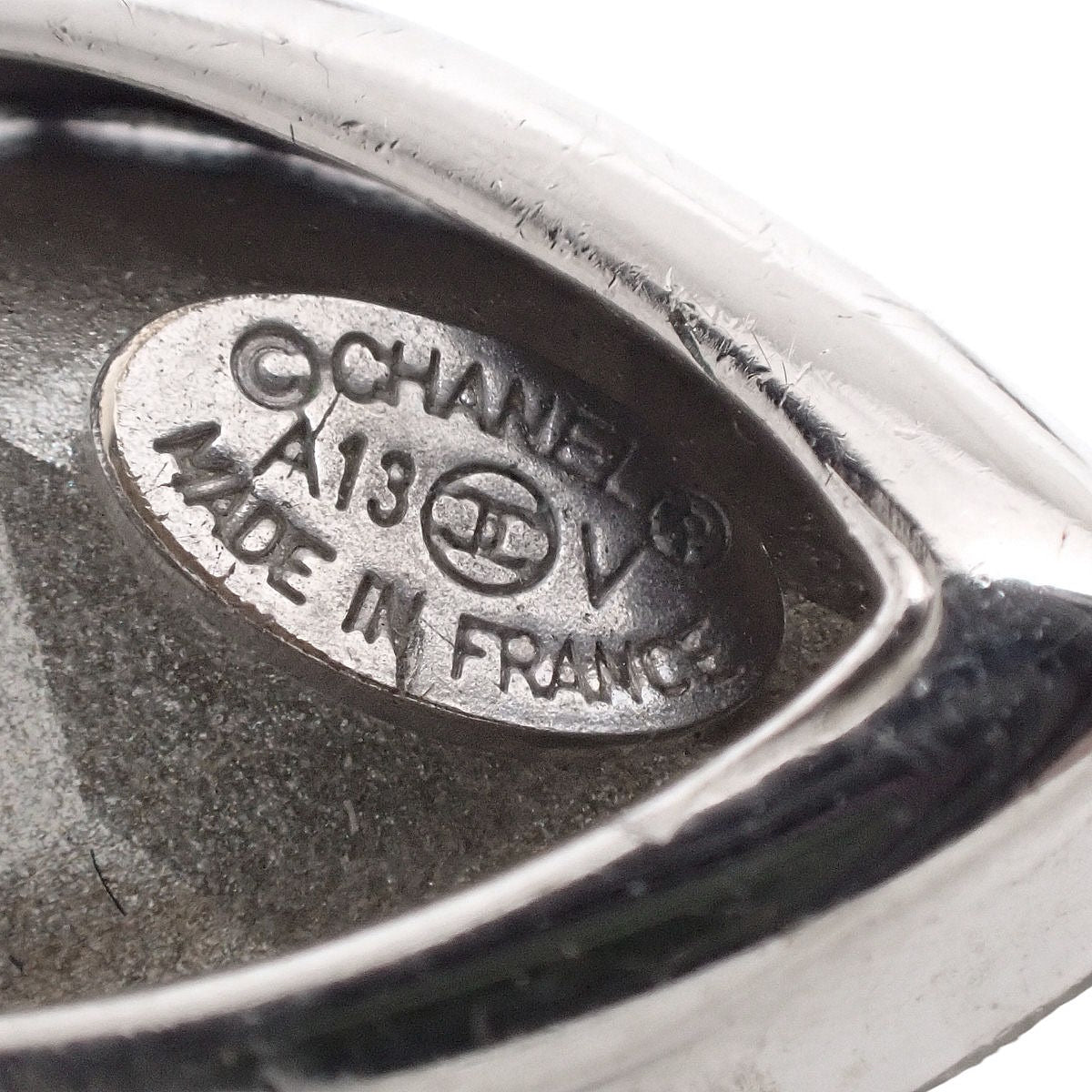 ココマーク ティアドロップ ピアス メタル