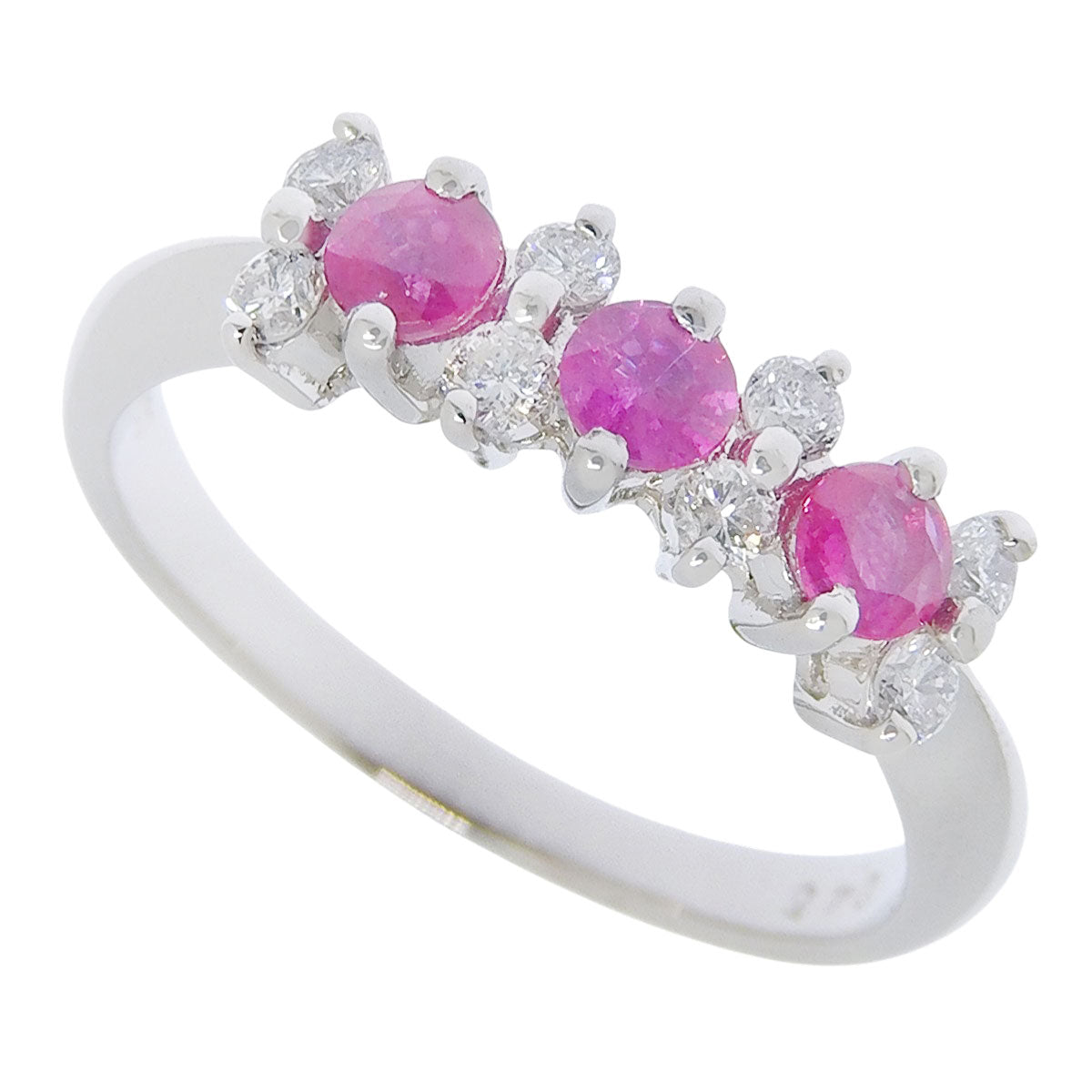 Ruby and diamond ring, R0.45/D0.21, platinum Pt900, 4.0g