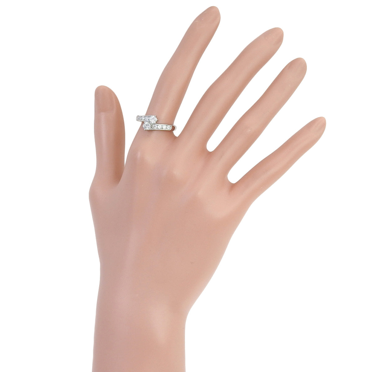 ダイヤモンドリング D0.81 プラチナ Pt900 4.6g