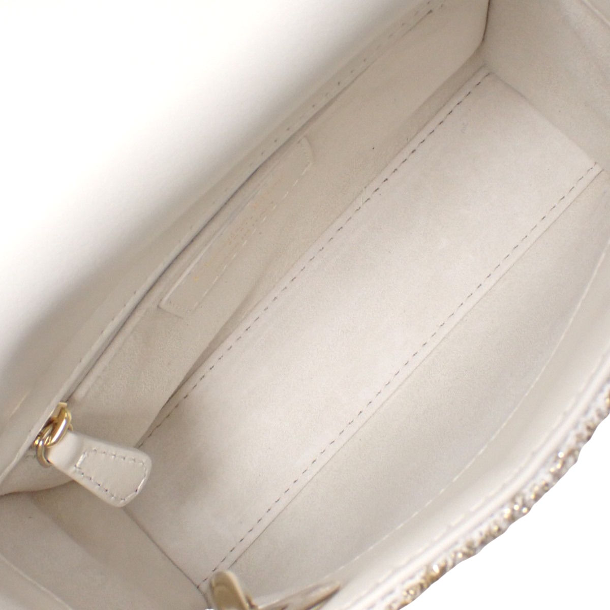 迪奥藤格纹或Lady Dior迷你包M0505ODIO_M01E胶囊系列