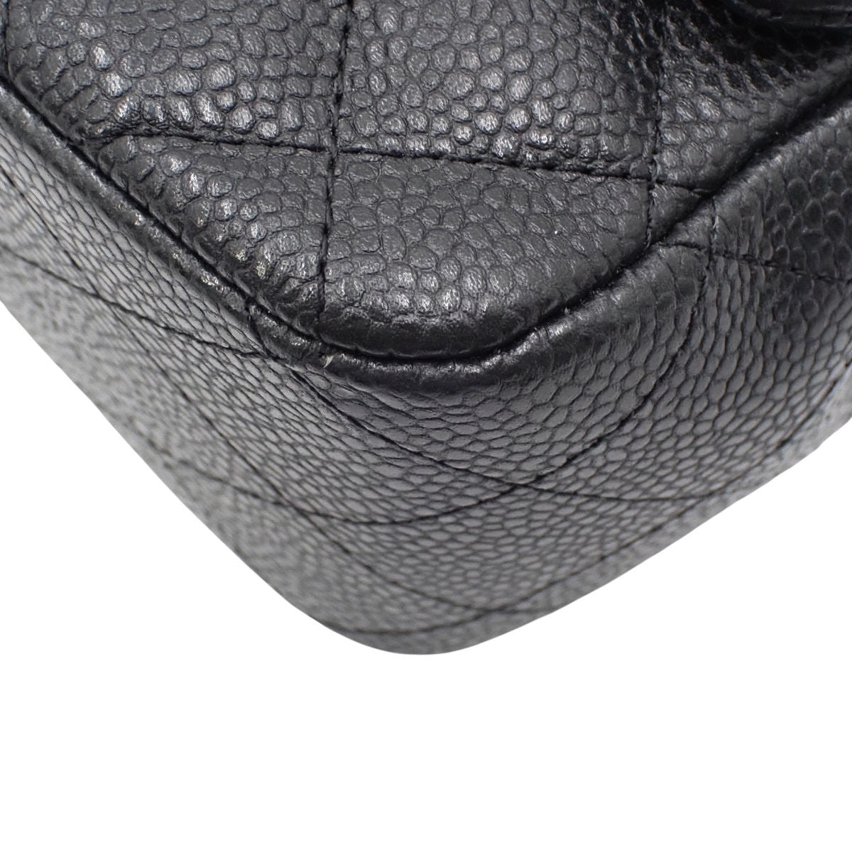 マトラッセ ココマーク チェーンショルダーバッグ キャビアスキン ブラック A35200