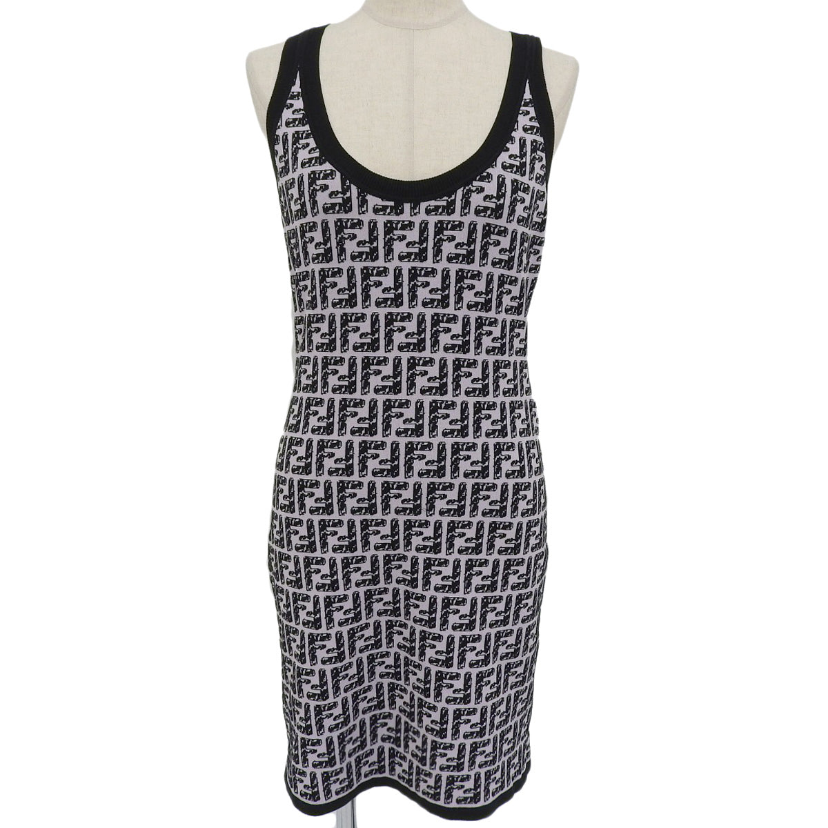 ニットミニワンピース 2020年 38 ズッカ柄