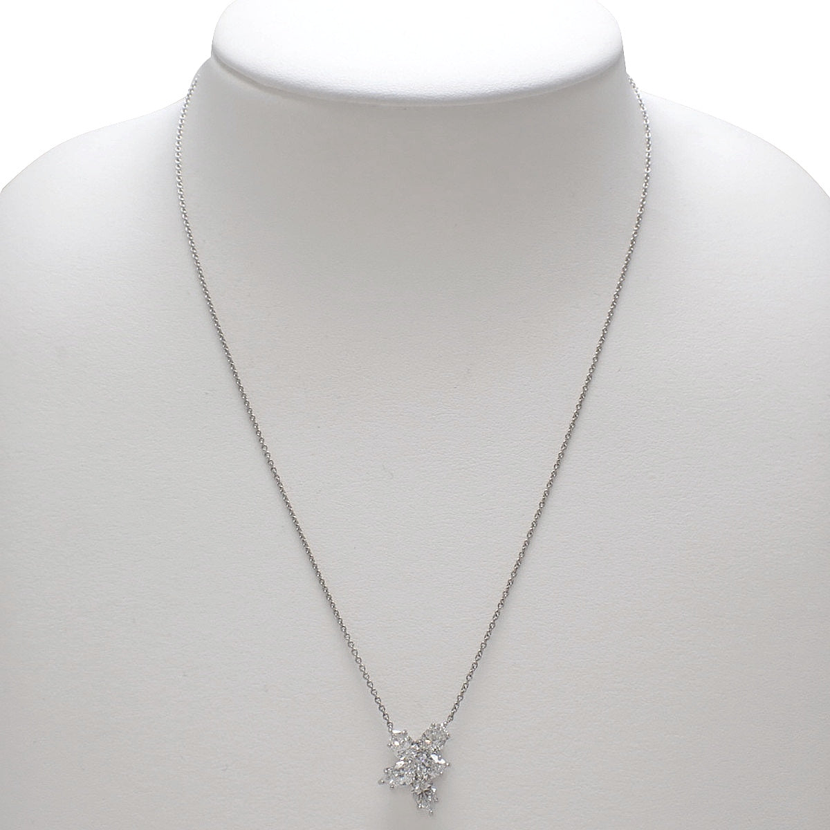 温斯顿簇镶吊坠，中号钻石，铂金 Pt950