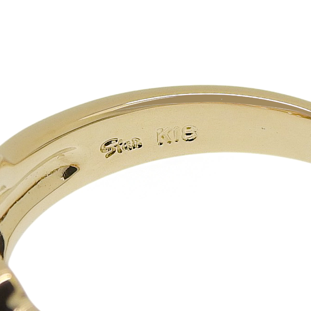 钻石心形戒指，钻石直径0.07克拉，18K黄金，4.0克