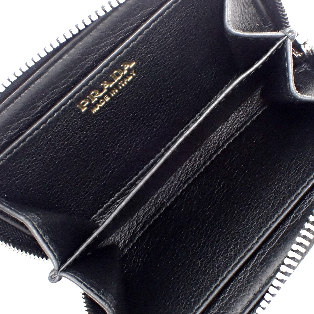 Logo coin purse in soft grain leather, NERO 2MM003