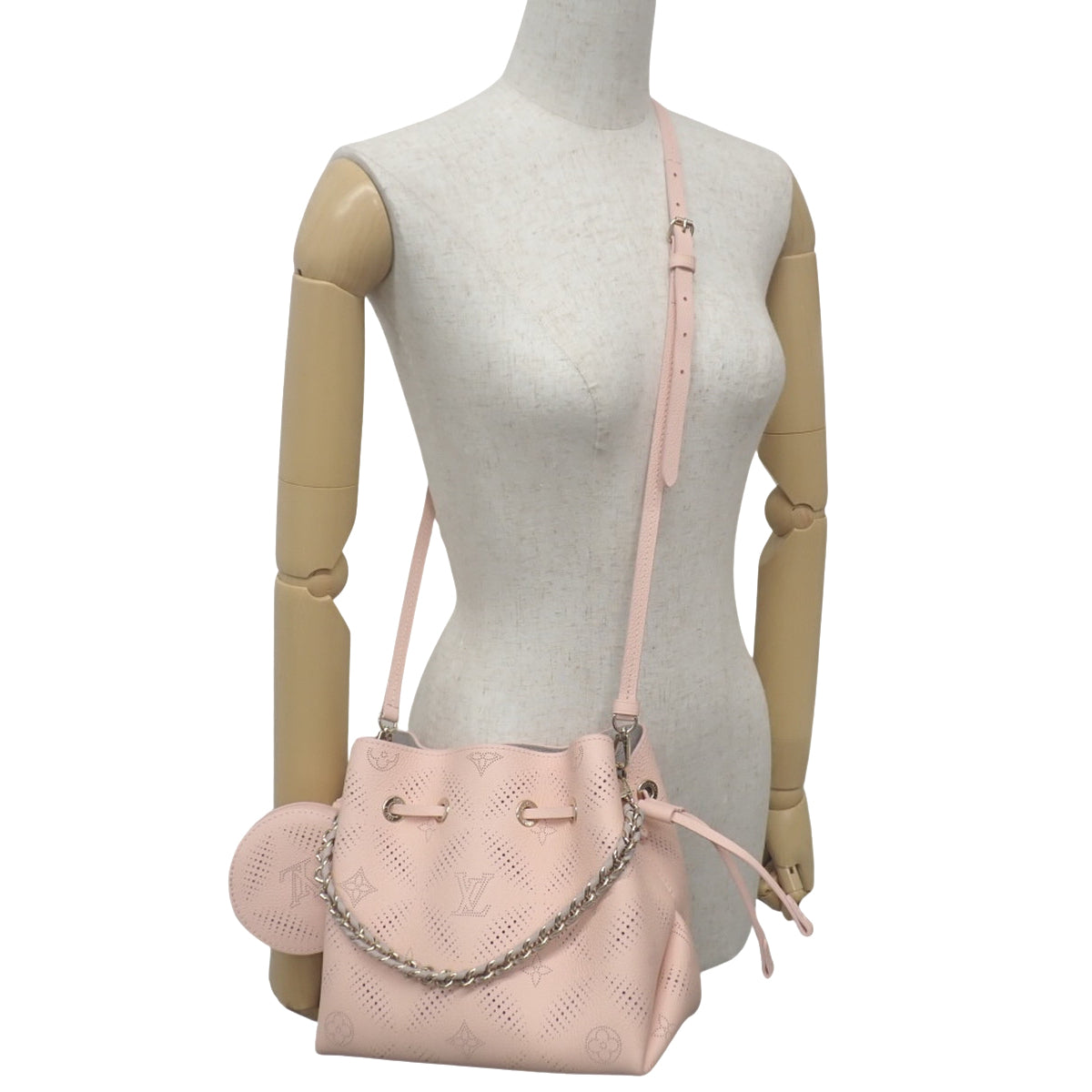 Monogram Mahina Bella Mahina 玫瑰茉莉色皮革包，M23195