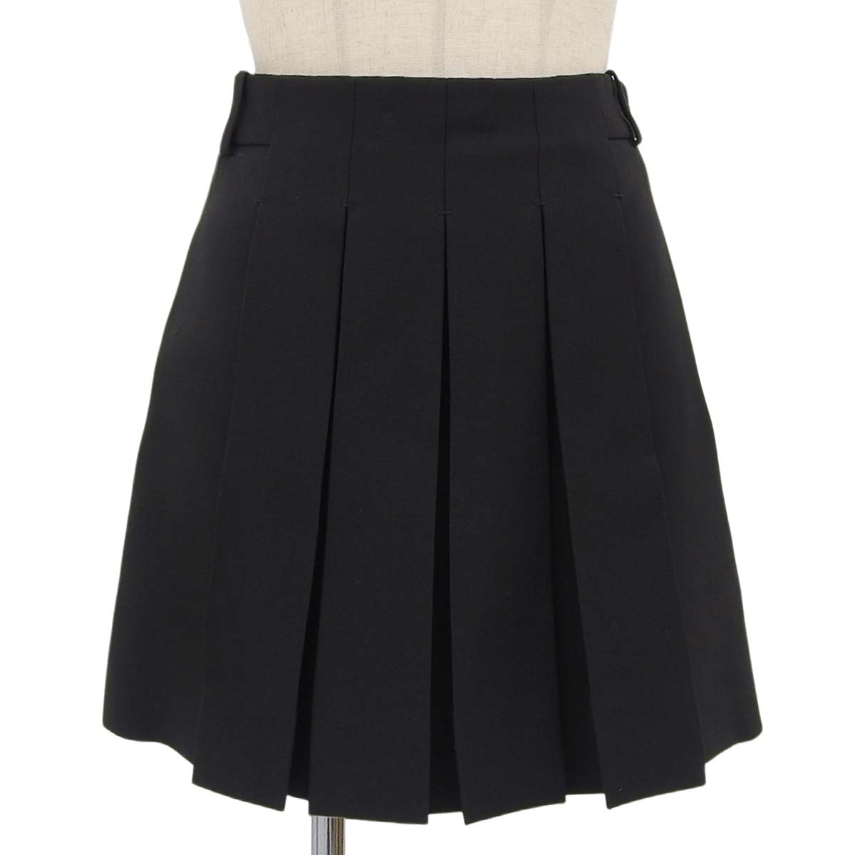 pleated skirt 36
