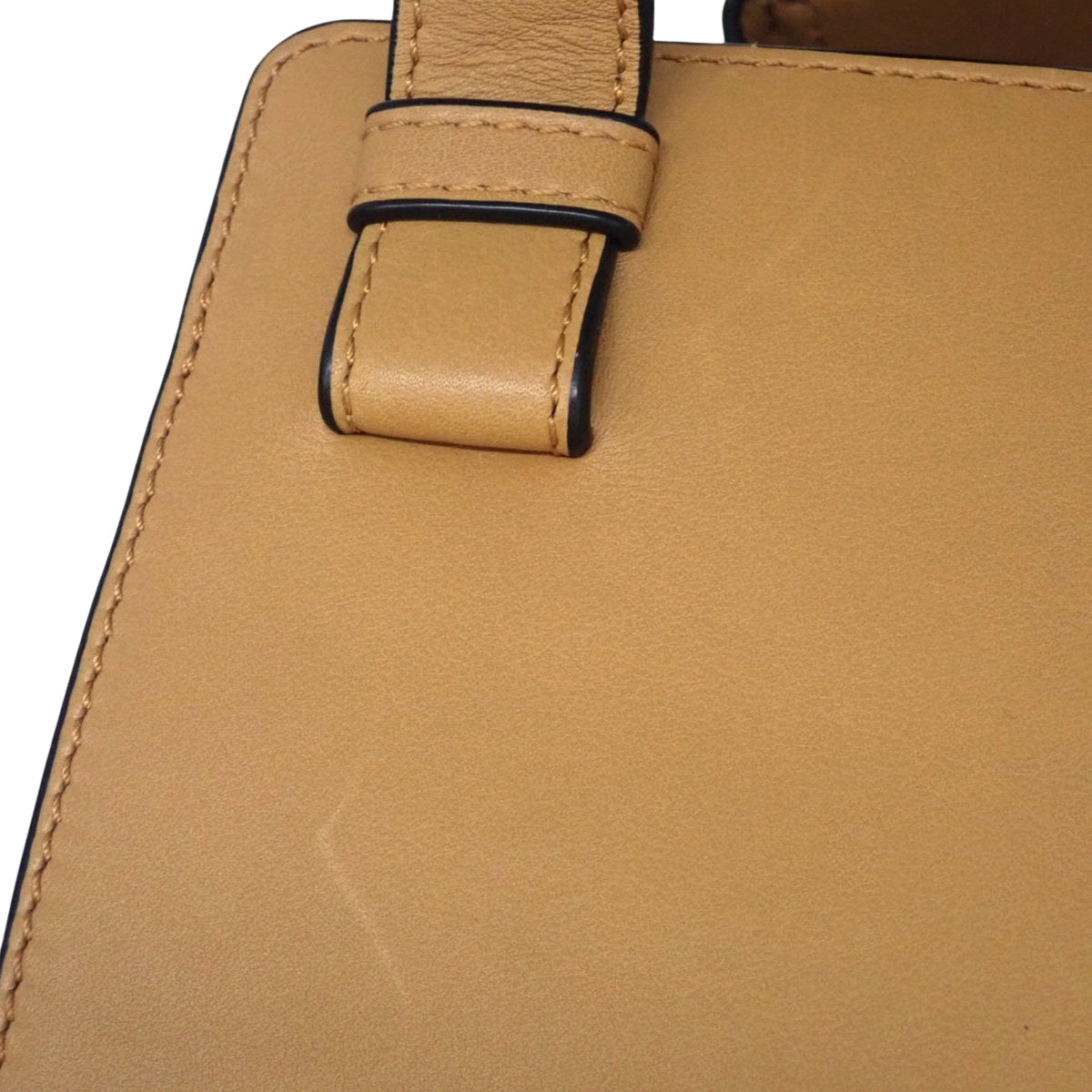HAMMOCK drawstring bag in leather (camel) 329.77.V06