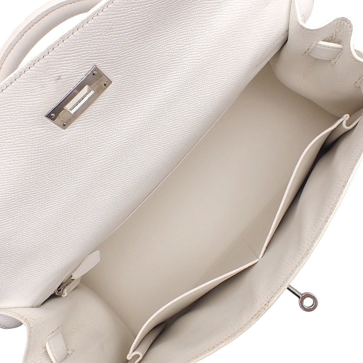 Kelly 32 (Sellier) Veau Epsom White Silver Hardware □R stamp