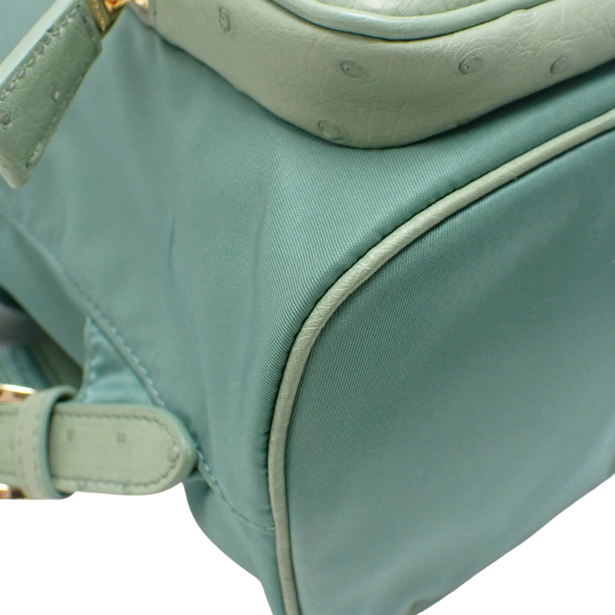 Triangle logo backpack in nylon and ostrich green (1BZ074)
