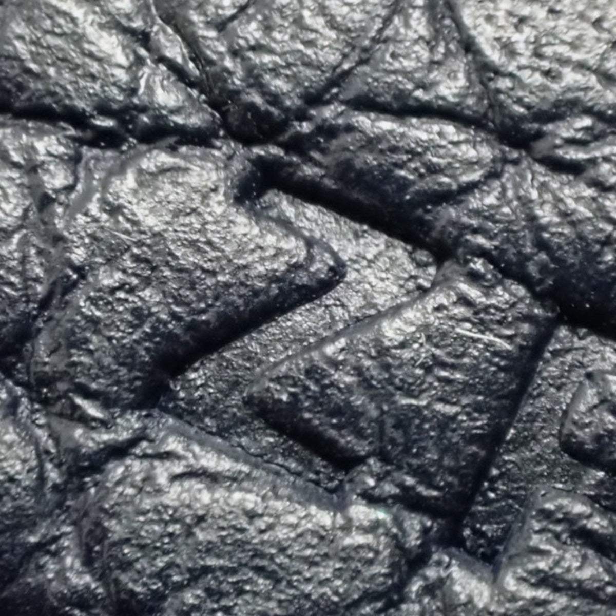 Picotin Lock Casaque PM，Taurillon Clemence 皮革，Vert Cypress，Blue Nuit，金色五金配件，Z 印章。