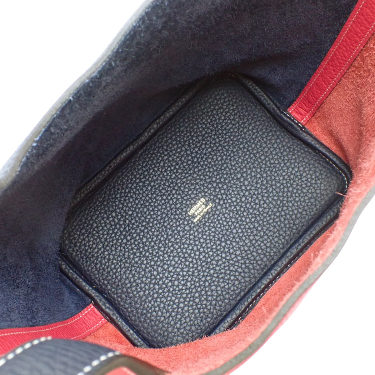 Picotin Lock Casaque PM，Taurillon Clemence 皮革，Rose Extreme，Blue Nuit，金色五金配件，D 印章。