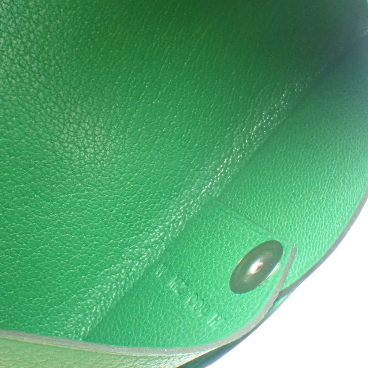 Calvi Chevre 竹制银色五金件 W 印章