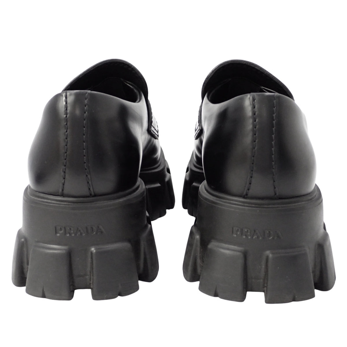 Monolith 磨砂皮乐福鞋