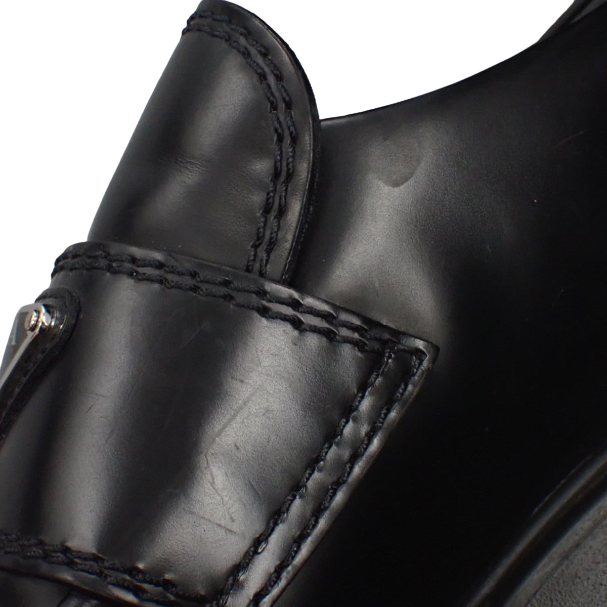 モノリス ブラッシュドレザー ローファー