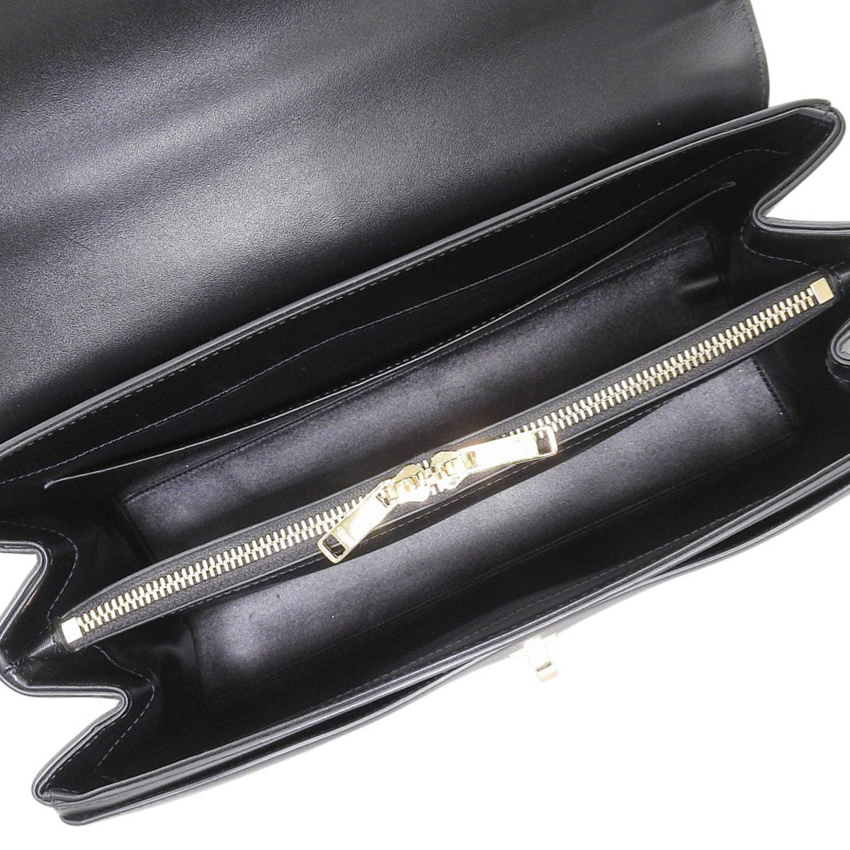 Classic 16 Sèze Calfskin Black 187373BEY.38NO