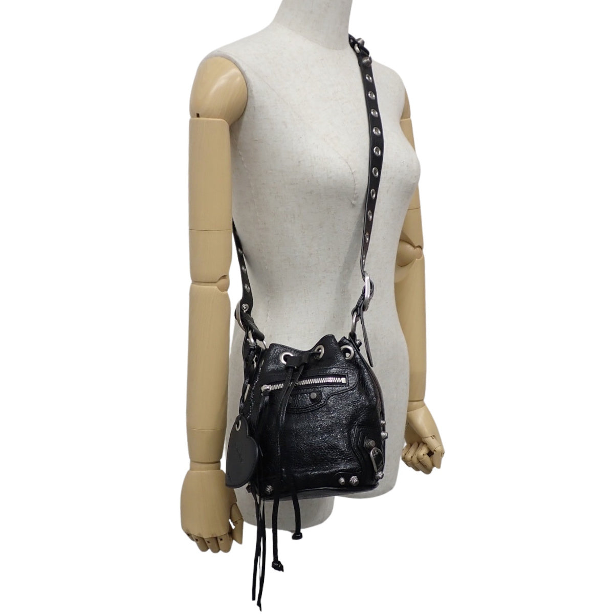 Le Cagole Leather Black 702431