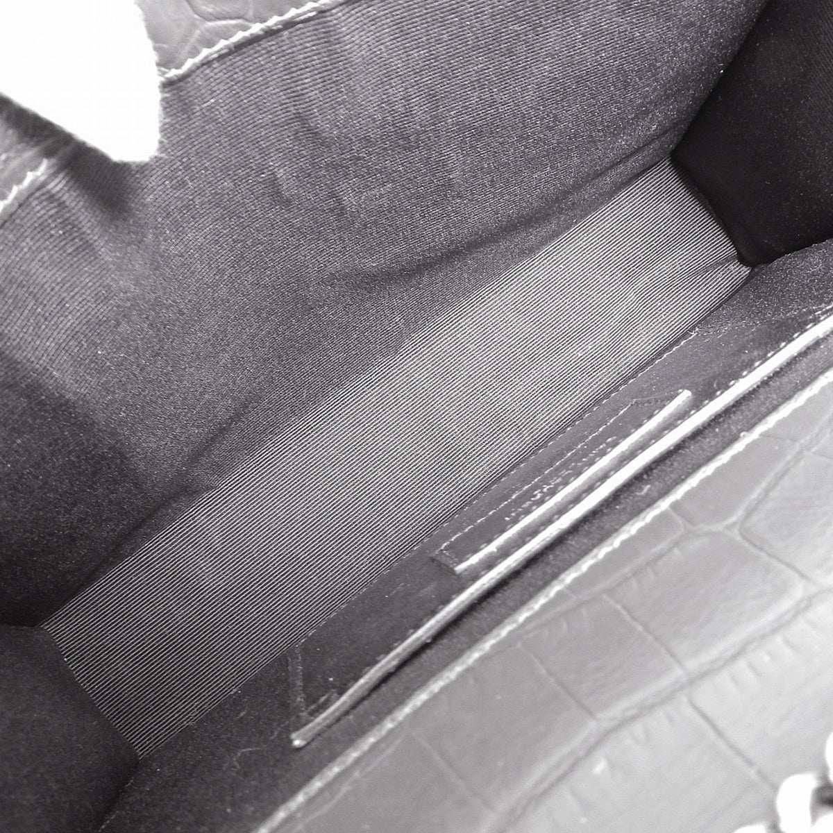 ケイトタッセル ミディアム カーフ グレー 354119