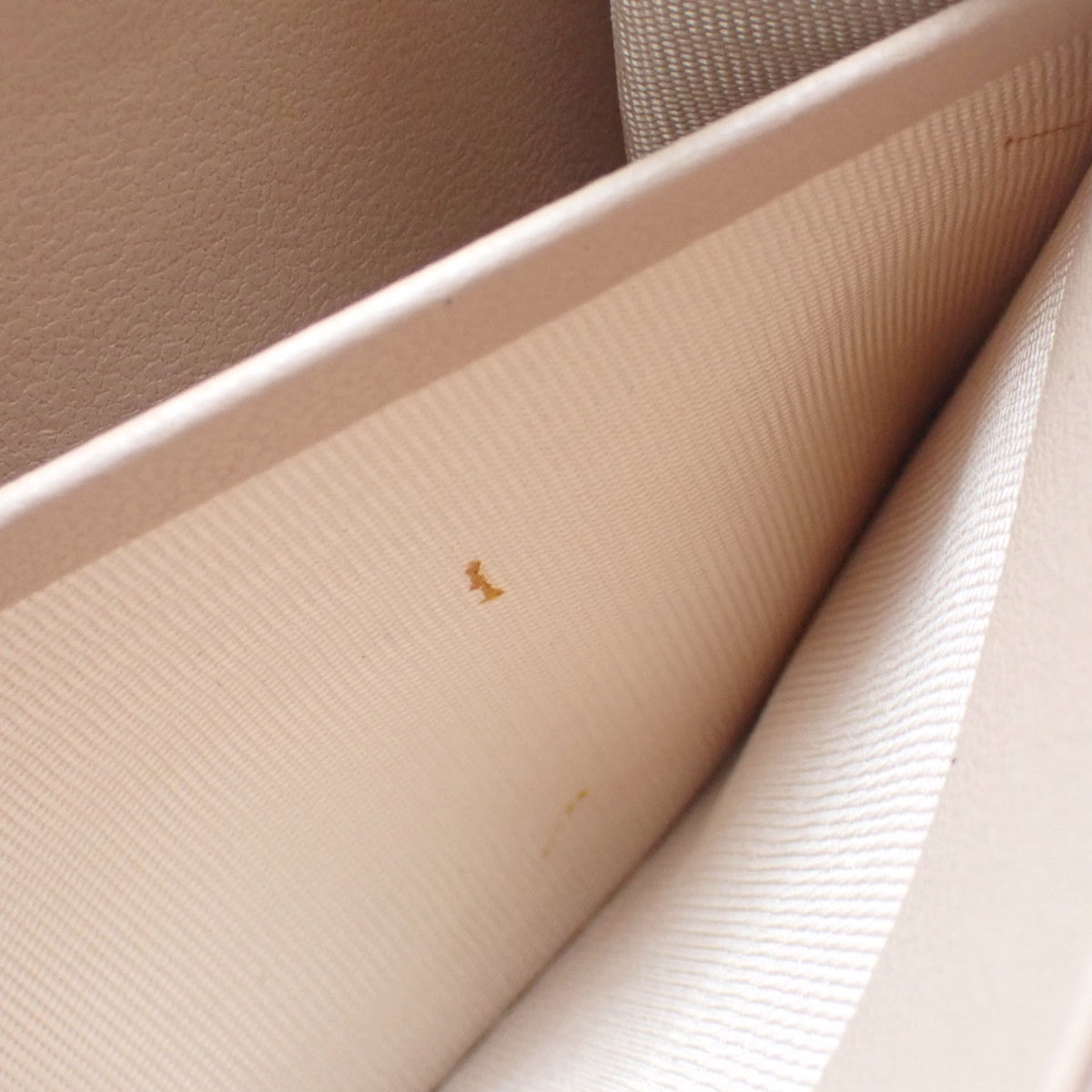 カナージュ レディディオール ボヤージュージップコインケース ラムスキン ピンクベージュ カードケース ハート ミニ財布 ウォレット