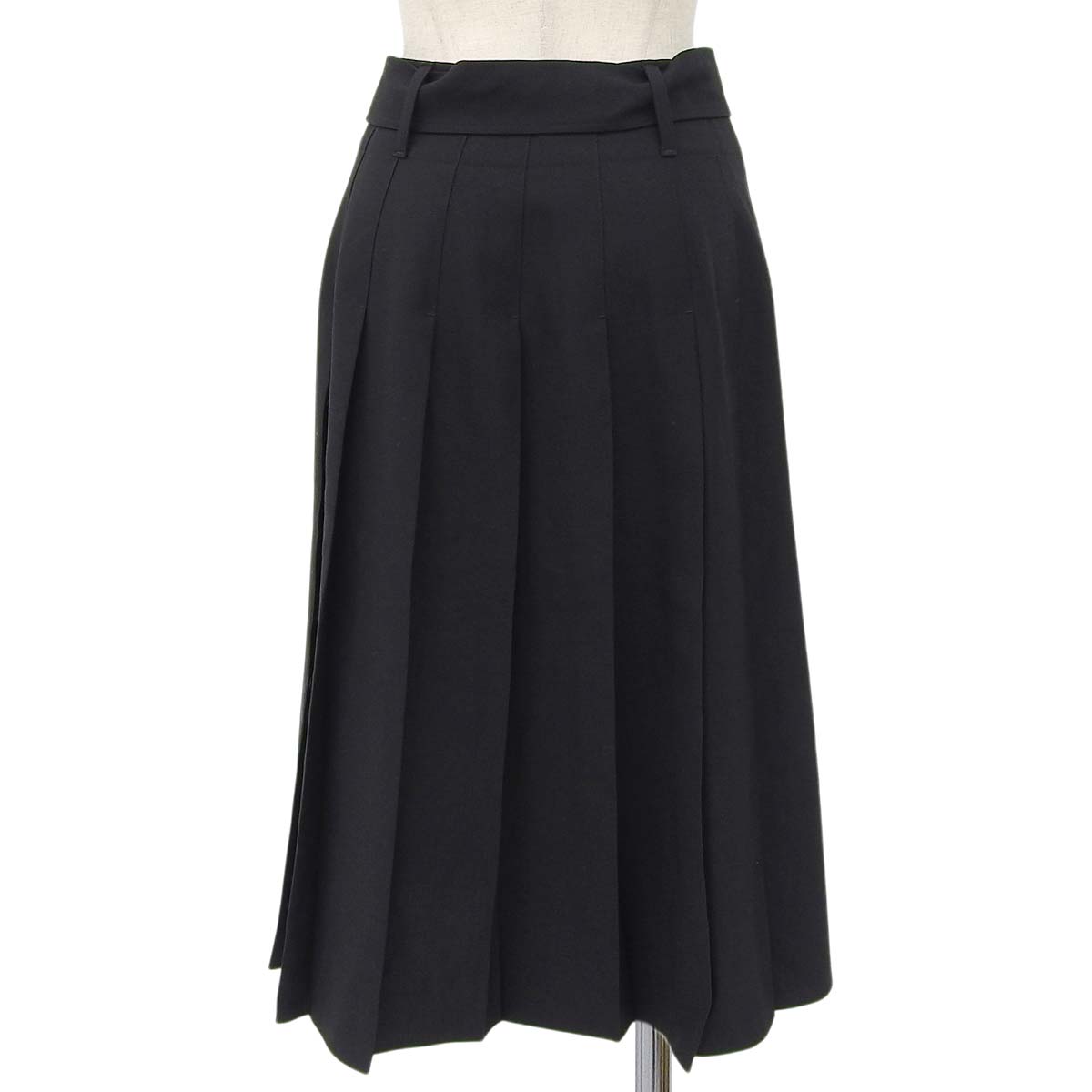 pleated skirt 36