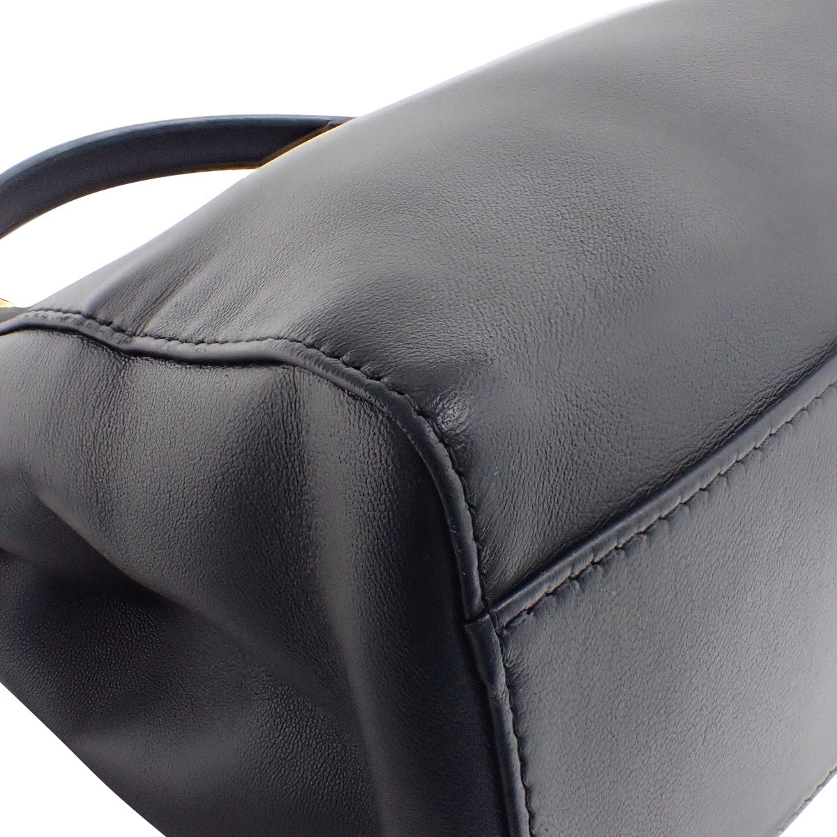 ピーカブー ミニ レザー ブラック