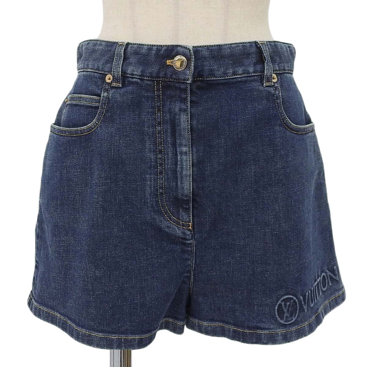 Denim Shorts 2022 Size 40 RW221W