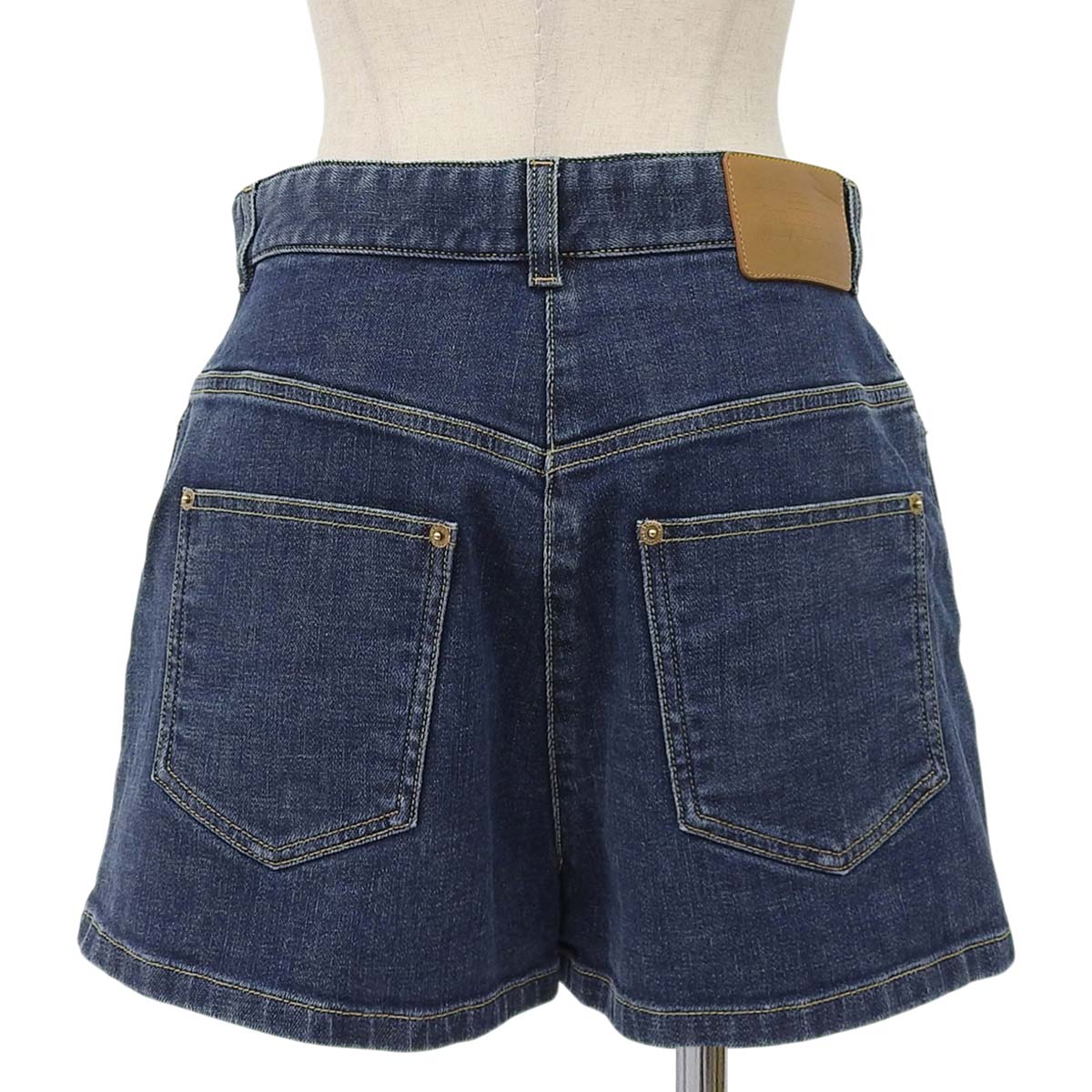 Denim Shorts 2022 Size 40 RW221W