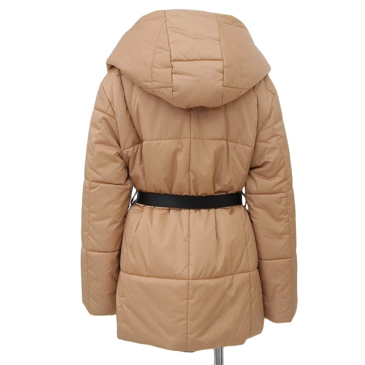 2022款短款枕头羽绒裹身大衣 36码 RW222W