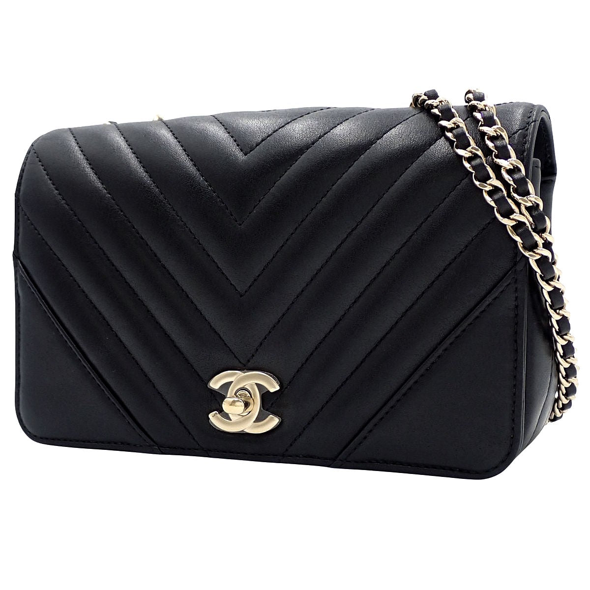 シェブロン Vステッチ チェーンショルダーバッグ ラムスキン ブラック