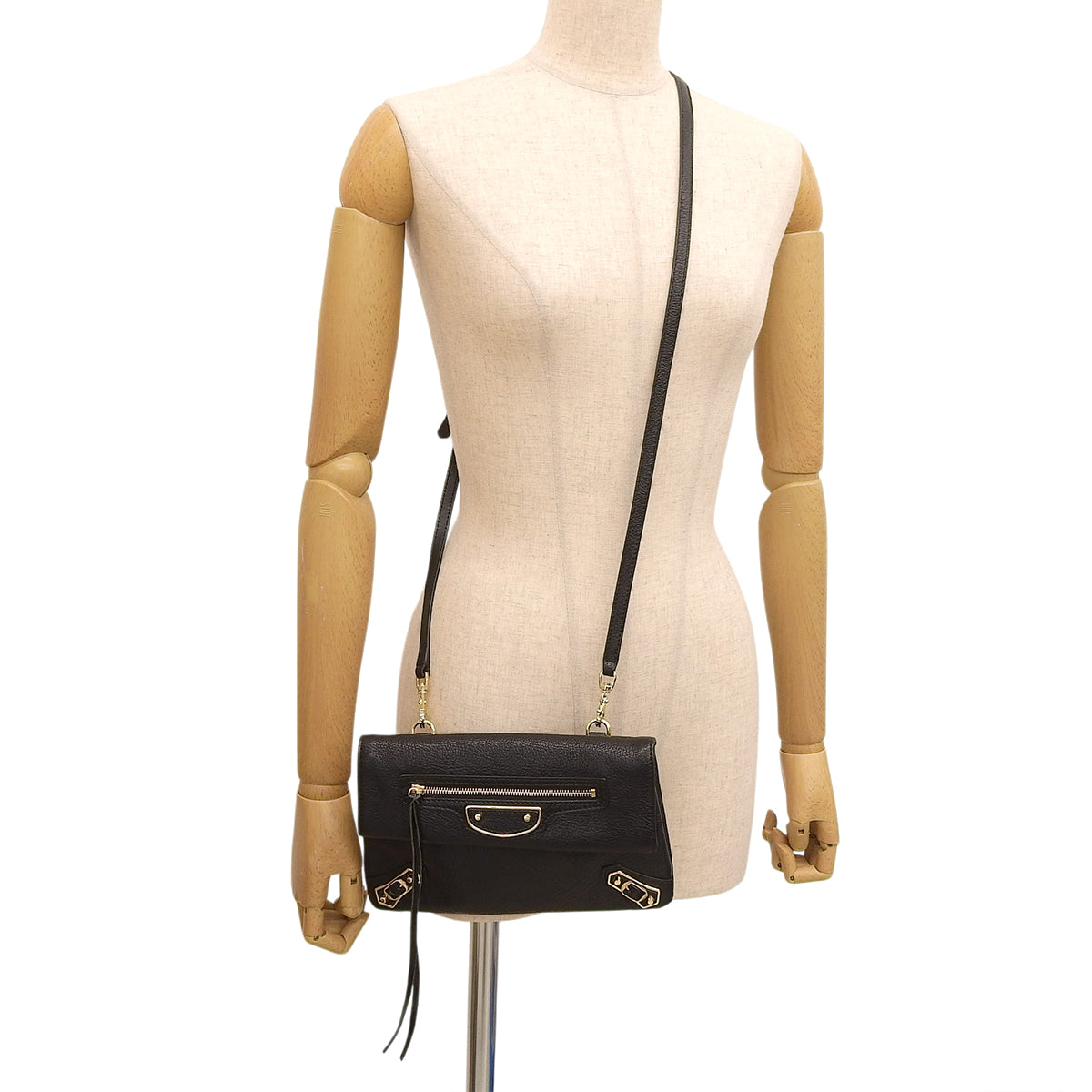 エンベロープ クラッチバッグ レザー ブラック