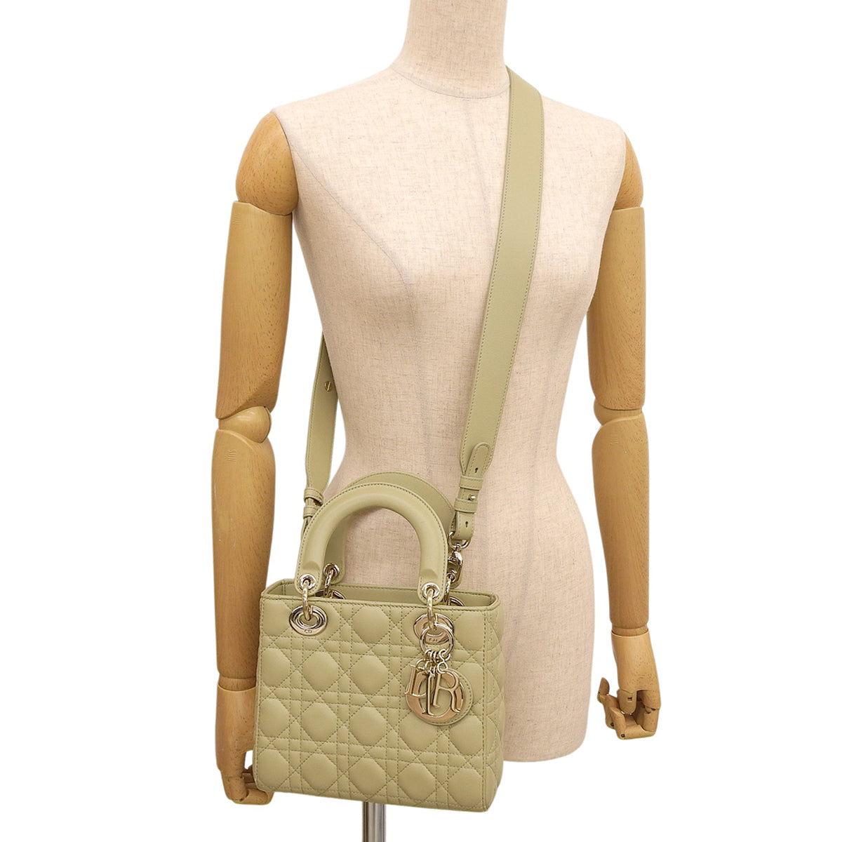 カナージュ レディディオール スモール レザー グリーン