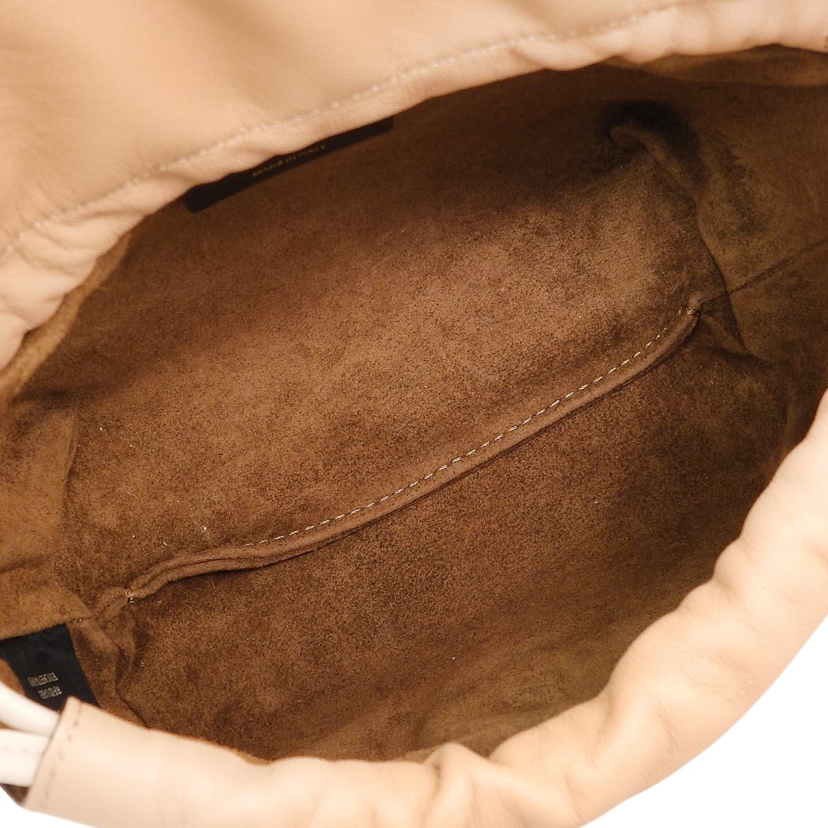 マンマバゲット スモール ナッパレザー ベージュ 8BS105ABVE