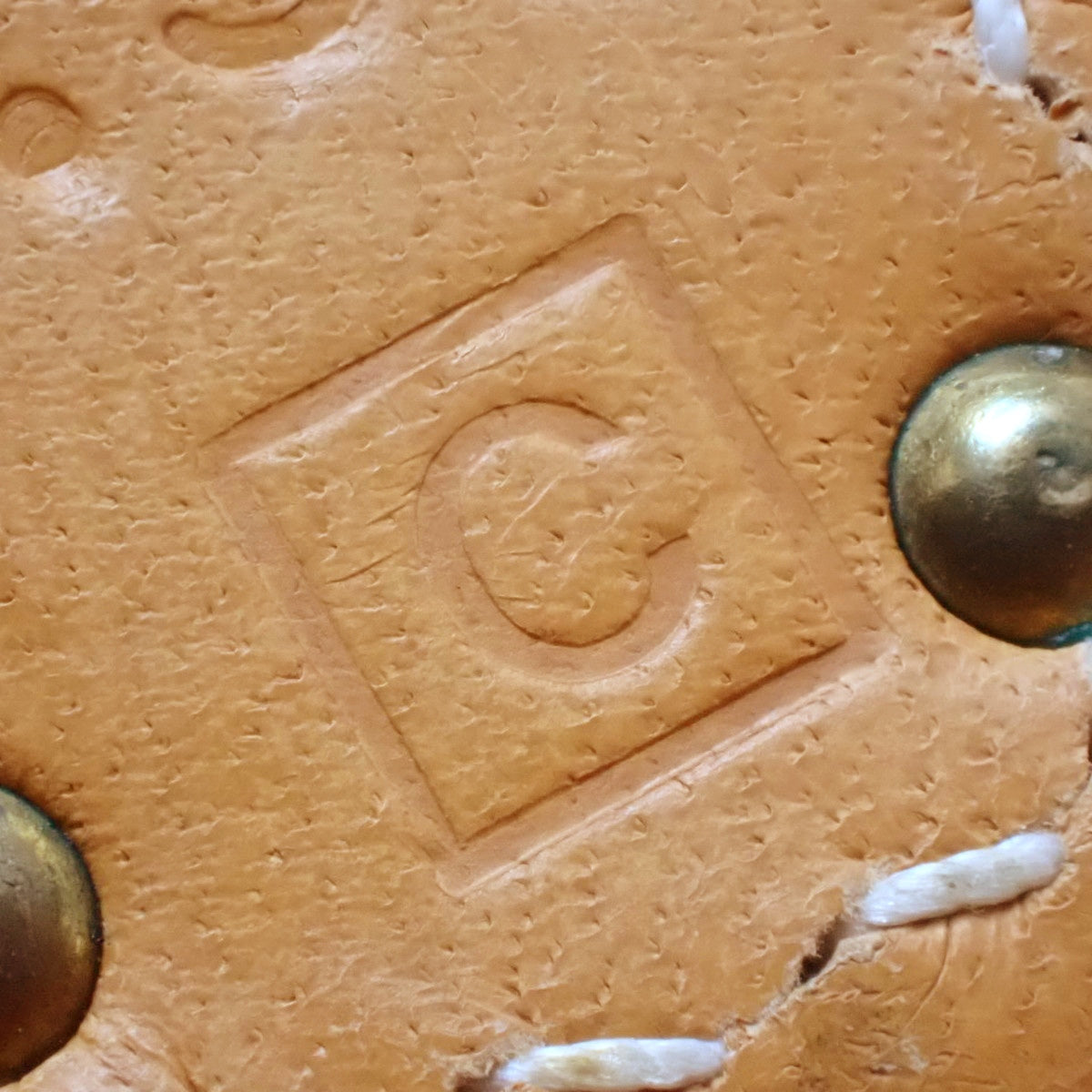 ケリー32 (内縫い) アマゾニア ヴァッシュ ナチュラル ゴールド金具 □C刻印