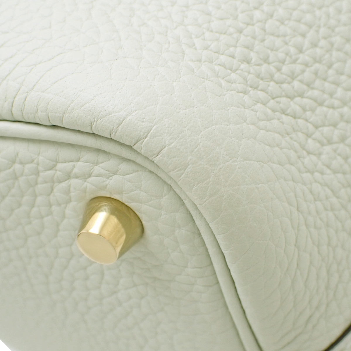 Picotin Lock PM, Taurillon Clemence, Lime, Gold Hardware, B stamp