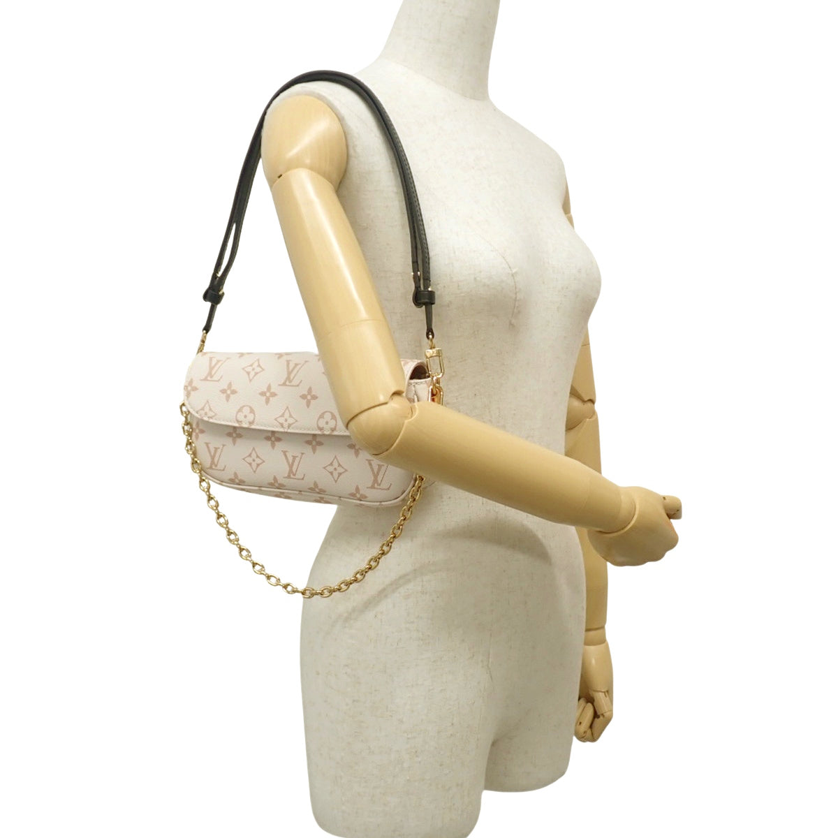 Monogram Dune Wallet on Chain Ivy Monogram Dune White Beige M83091 2-way Shoulder Bag