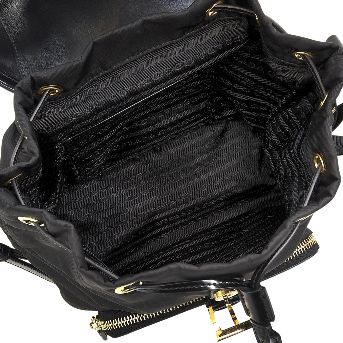 Re-Nylon バックパック ナイロン レザー ブラック 1BZ074