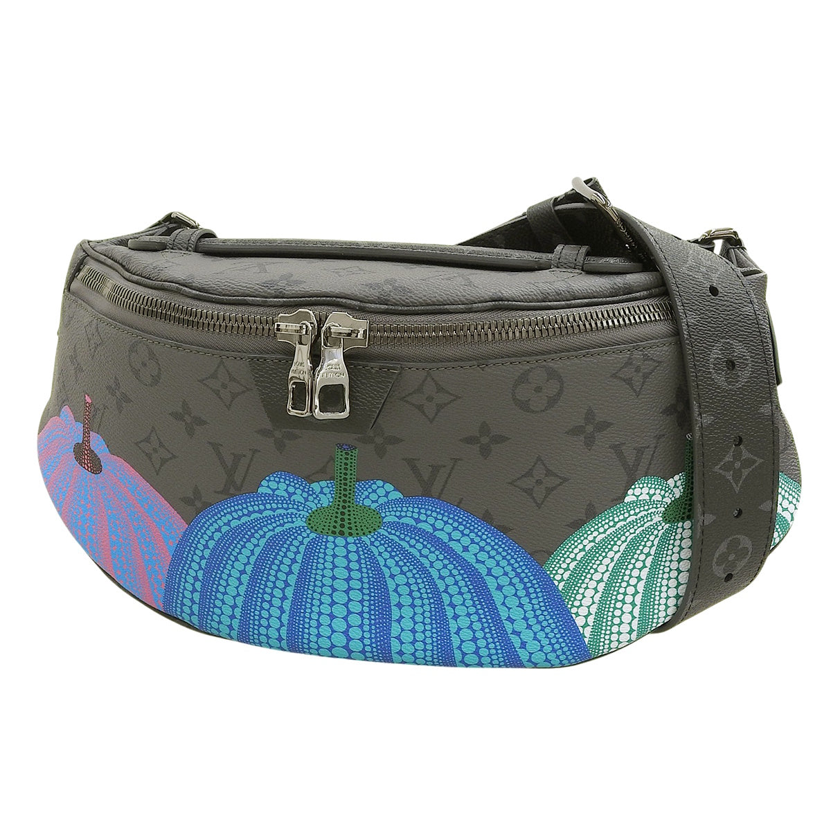モノグラムエクリプス リバース LV × YK マキシ・バムバッグ グレー マルチカラー M46436