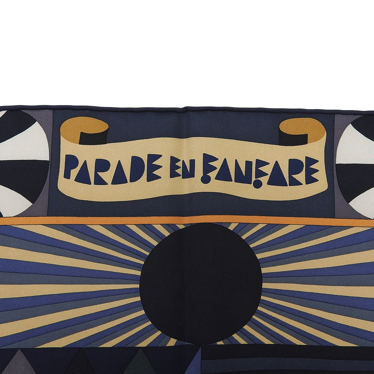 PARADE EN FANFARE パラード アン ファンファーレ カレ90