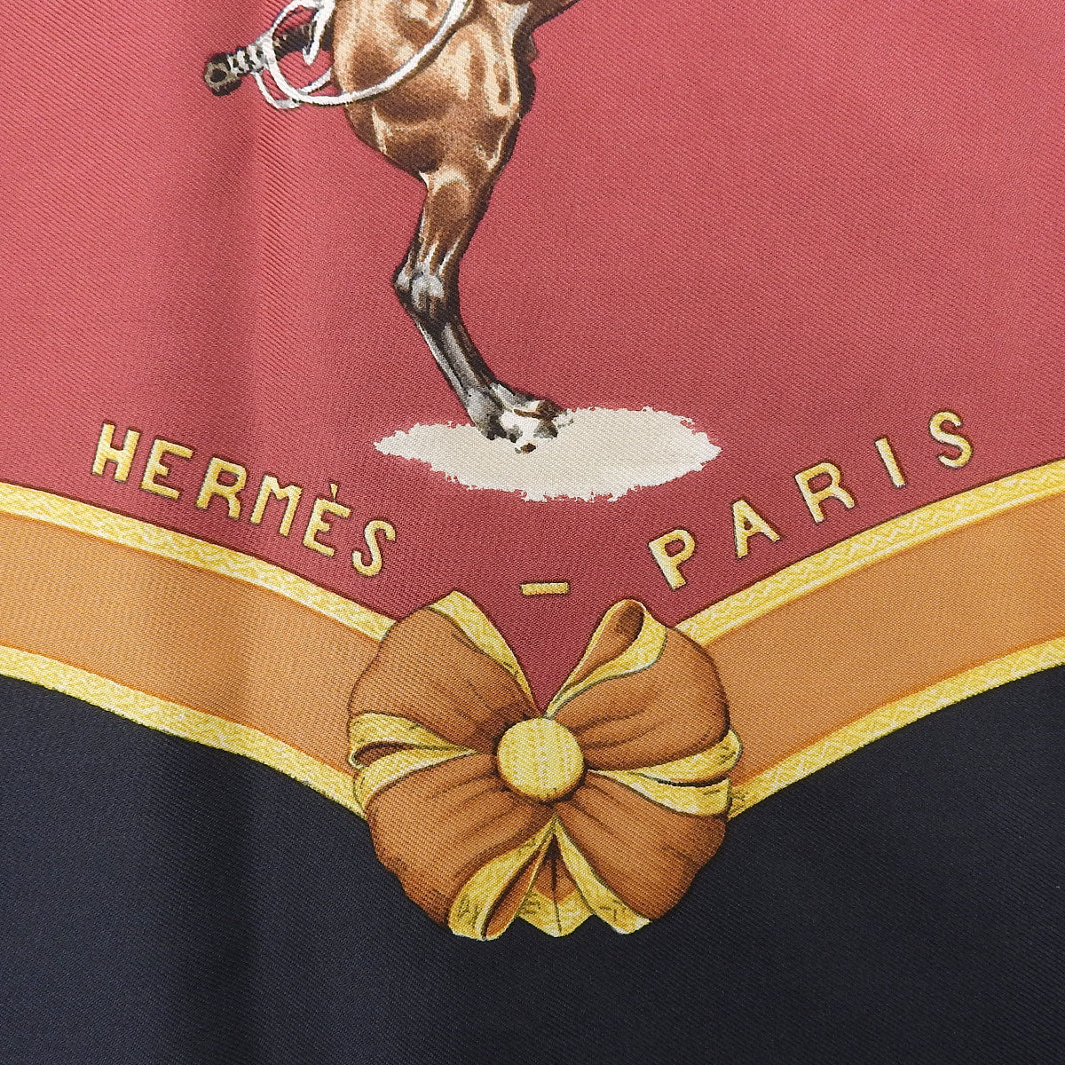 Le General LA Hotte フランス国立乗馬学校 カレ90 シルク