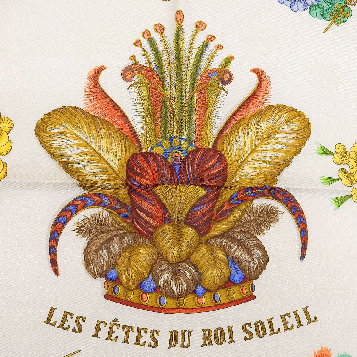 The Sun King's Feast Carre 90 Silk