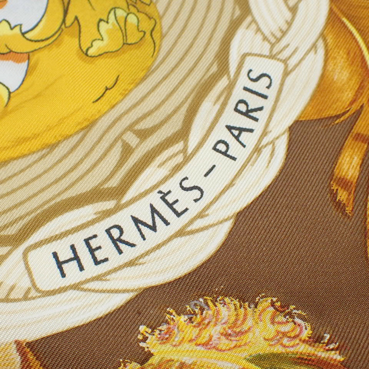 COUVEE D'HERMES エルメスの卵 カレ90 シルク