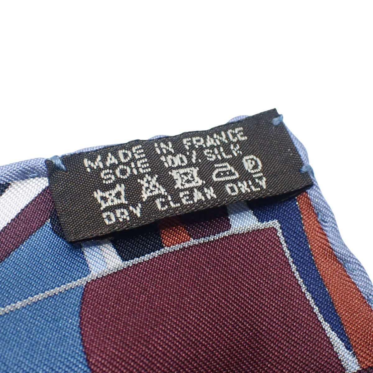 Les Ailes de la Soie シルクの翼 カレ90 シルク
