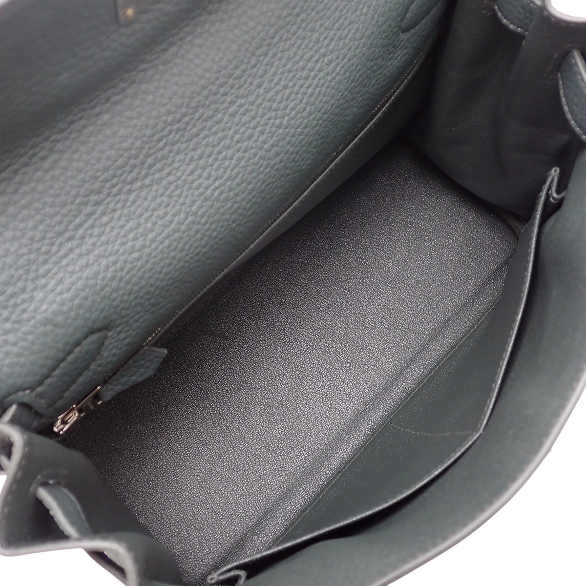 Kelly 28 (Sellier) Togo Palladium Hardware Vert Manque Silver Hardware K Stamp