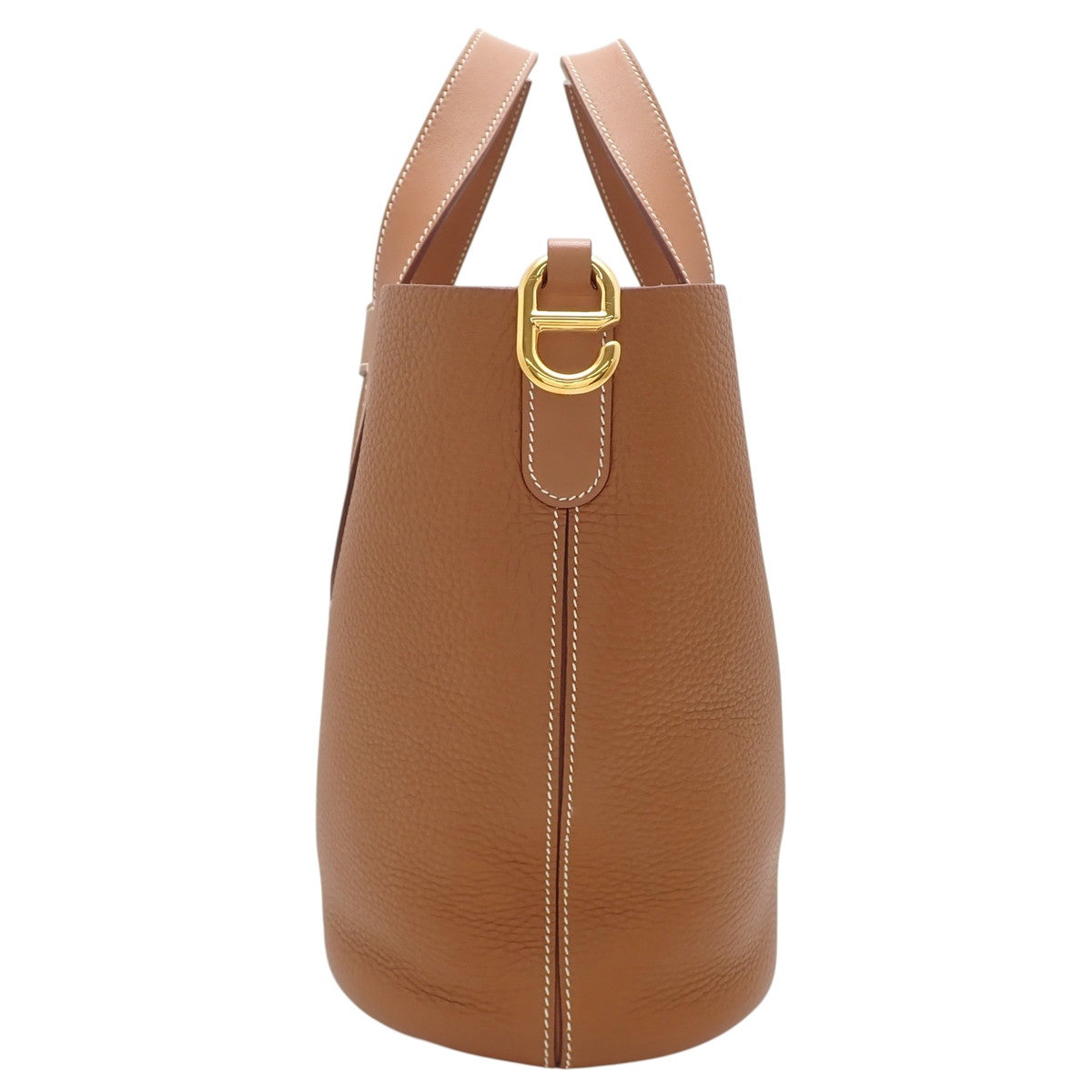 In the Loop 23 Triomphe Clemence Gold Gold Hardware B stamp