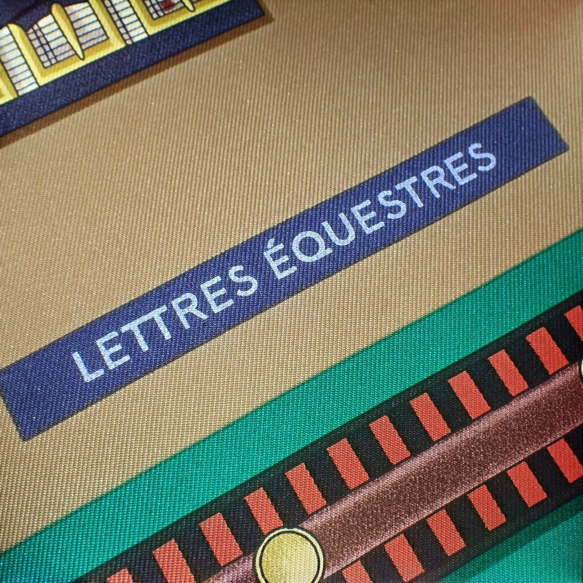 Lettre Equestre 90 厘米真丝方巾